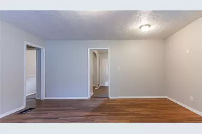 1803 Hollyhock Terrace, Decatur, GA 30032 - Photo 10