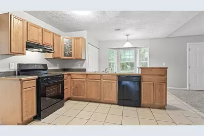 1355 Stoneleigh Way, Stone Mountain, GA 30088 - Photo 16