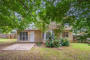 1355 Stoneleigh Way, Stone Mountain, GA 30088 - Photo 36