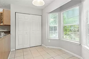 1355 Stoneleigh Way, Stone Mountain, GA 30088 - Photo 14