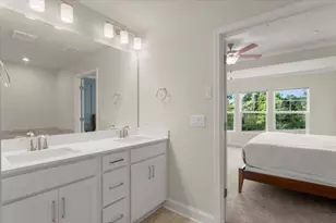 350 Hayden Cir, Woodstock, GA 30189 - Photo 10