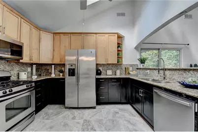 340 River Knoll Drive, Atlanta, GA 30328 - Photo 10