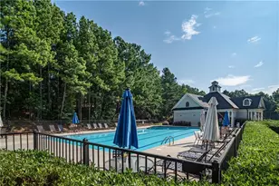 3569 Rolling Hills Dr, Suwanee, GA 30024 - Photo 8