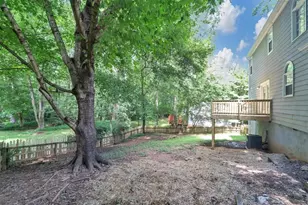 710 Country Manor Way, Alpharetta, GA 30022 - Photo 32