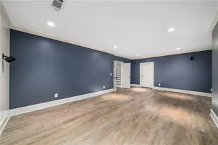 4715 Westfield Dr, Sandy Springs, GA 30342 - Photo 44