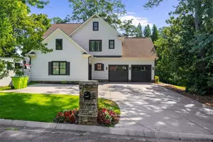 4715 Westfield Dr, Sandy Springs, GA 30342 - Photo 2