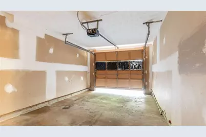 3830 Chimney Stone Court, Ellenwood, GA 30294 - Photo 28