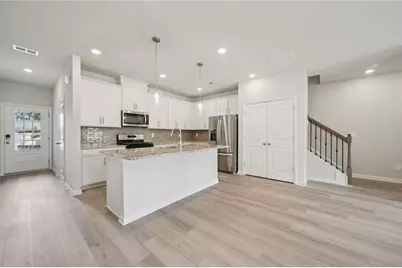 5526 Cosimo Road, Fairburn, GA 30213 - Photo 8