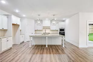 490 Jackson St, Buford, GA 30518 - Photo 6