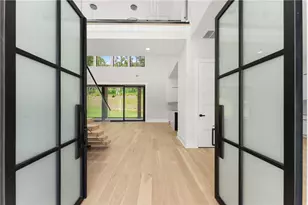 1678 Thomas Dr, Hoschton, GA 30548 - Photo 18