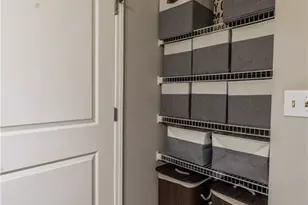 44 Peachtree Pl NE, Atlanta, GA 30309 - Photo 22