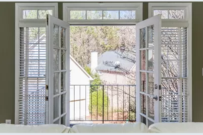 1231 Wildcliff Circle, Atlanta, GA 30329 - Photo 14