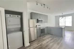 525 Parkway Dr NE, Atlanta, GA 30308 - Photo 8