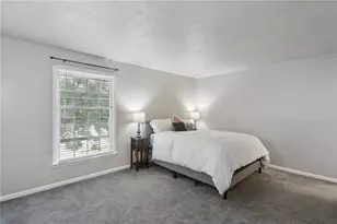 6700 Roswell Road NW, Sandy Springs, GA 30328 - Photo 12