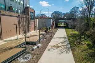 1095 Northwest Dr, Atlanta, GA 30318 - Photo 22