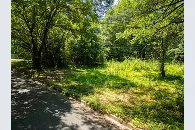 1095 Northwest Drive, Atlanta, GA 30318 - Photo 8