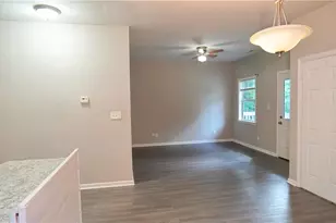 1960 Pinedale Dr NW, Atlanta, GA 30314 - Photo 8