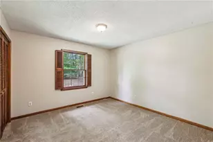 4645 Shallowford Rd, Roswell, GA 30075 - Photo 20