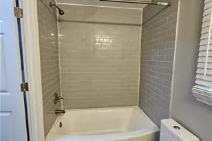 16 Johnson Rd NW, Atlanta, GA 30318 - Photo 24