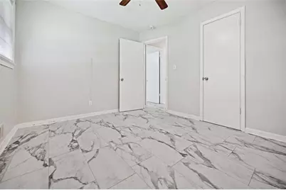 7039 Rockbridge Road, Stone Mountain, GA 30087 - Photo 16