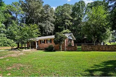 7039 Rockbridge Road, Stone Mountain, GA 30087 - Photo 2