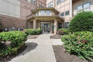 898 Oak St, Atlanta, GA 30310 - Photo 2