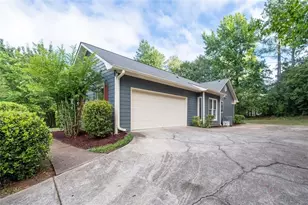 2035 Arbor Forest Dr SW, Marietta, GA 30064 - Photo 4