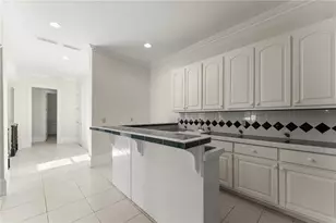 10 Clubb Ct, Alpharetta, GA 30005 - Photo 6