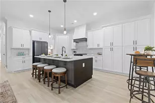 171 Honeysuckle Cir, Lawrenceville, GA 30046 - Photo 16