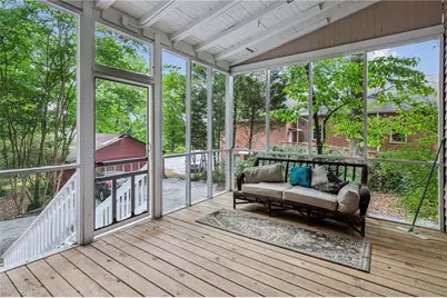 2346 Bolton Road, Atlanta, GA 30318 - Photo 8