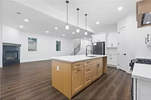 270 Honeysuckle Ave, Lawrenceville, GA 30046 - Photo 6
