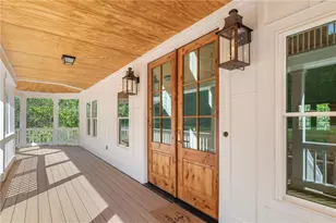 4226 Quail Creek Dr, Flowery Branch, GA 30542 - Photo 4