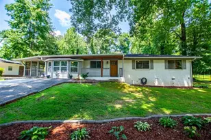 2057 Terry Ln, Douglasville, GA 30135 - Photo 2