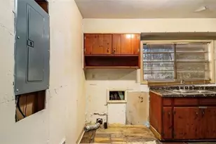 1491 Boulderwoods Dr, Atlanta, GA 30316 - Photo 8