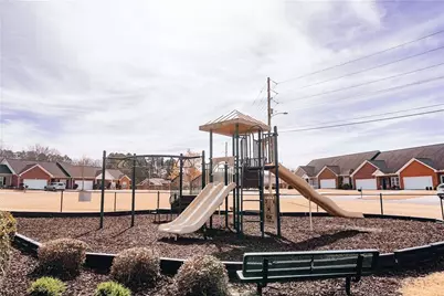 106 Kensington Dr, Calhoun, GA 30701 - Photo 6