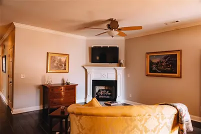 106 Kensington Dr, Calhoun, GA 30701 - Photo 8