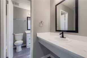 8958 Sterling Ridge Ln, Jonesboro, GA 30238 - Photo 14