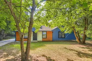 8958 Sterling Ridge Ln, Jonesboro, GA 30238 - Photo 2