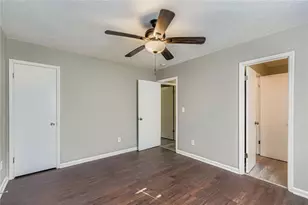 8958 Sterling Ridge Ln, Jonesboro, GA 30238 - Photo 10