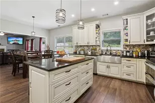 4751 Crinklepoint Ct, Douglasville, GA 30134 - Photo 10