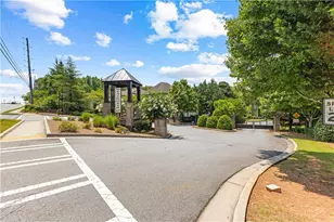 3450 Camellia Ln, Suwanee, GA 30024 - Photo 4