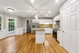 4271 Weston Dr SW, Lilburn, GA 30047 - Photo 8