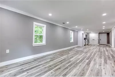 206 Walker Drive, Monroe, GA 30655 - Photo 8