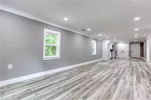 206 Walker Dr, Monroe, GA 30655 - Photo 8