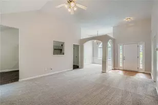 4642 Devencrest Ln, Buford, GA 30519 - Photo 8