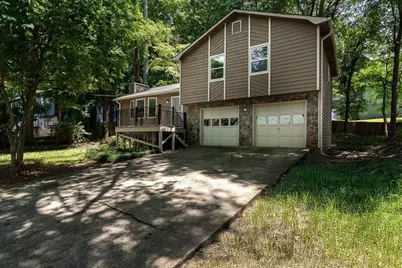 795 Sheppard Cove, Stone Mountain, GA 30083 - Photo 2