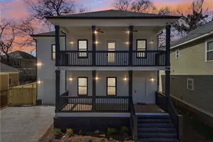 727 Garibaldi St SW, Atlanta, GA 30310 - Photo 1