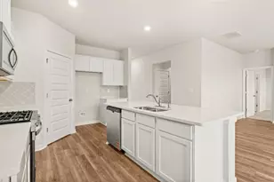 85 Defilippe Dr, Statham, GA 30666 - Photo 8