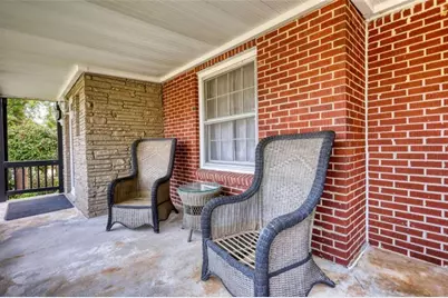 990 Oakland Avenue SE, Conyers, GA 30012 - Photo 8