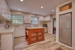 990 Oakland Ave SE, Conyers, GA 30012 - Photo 18